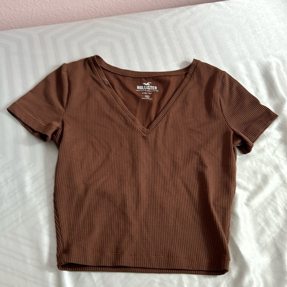 Hollister Brown Baby Tee